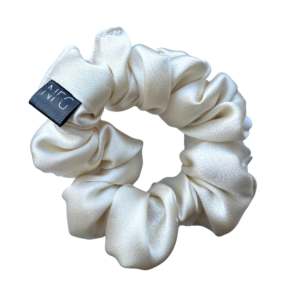 Hedvábná scrunchie medium – Crema